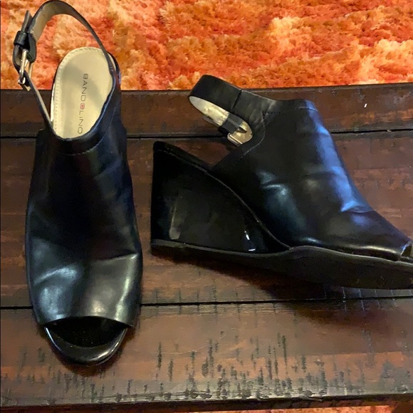 Black Wedge Open Toe Shoes - Picture 5 of 8